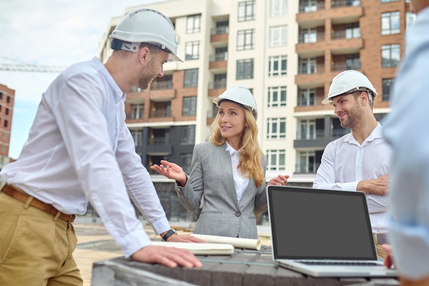 Managementul proiectelor de construcții cu utilizare mixtă: provocări și soluții
