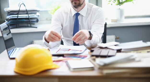 Cum să reduci riscurile proiectului printr-un antreprenor general experimentat