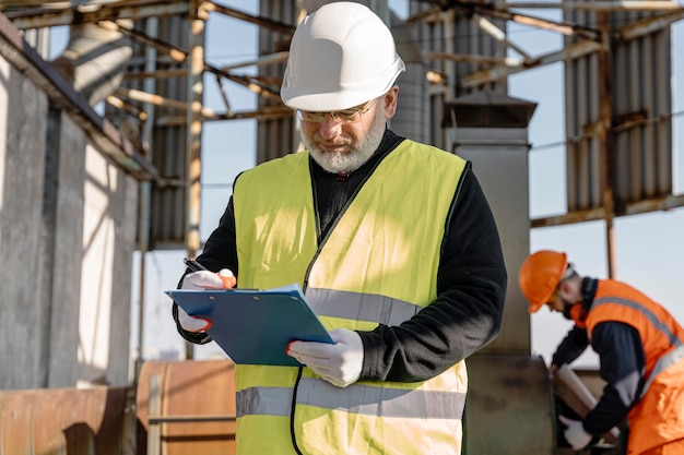 Cum să gestionezi echipamentele critice dintr-o clădire cu ajutorul building management